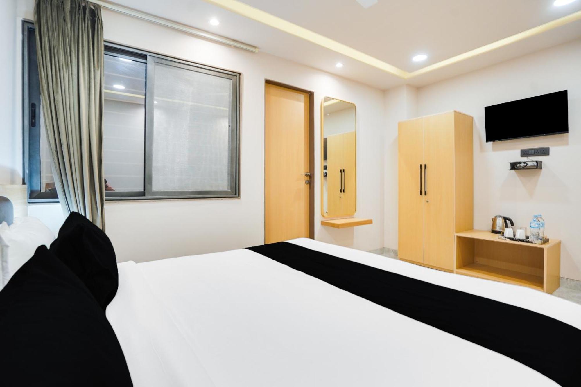 O Eternity Paradise Hotel *